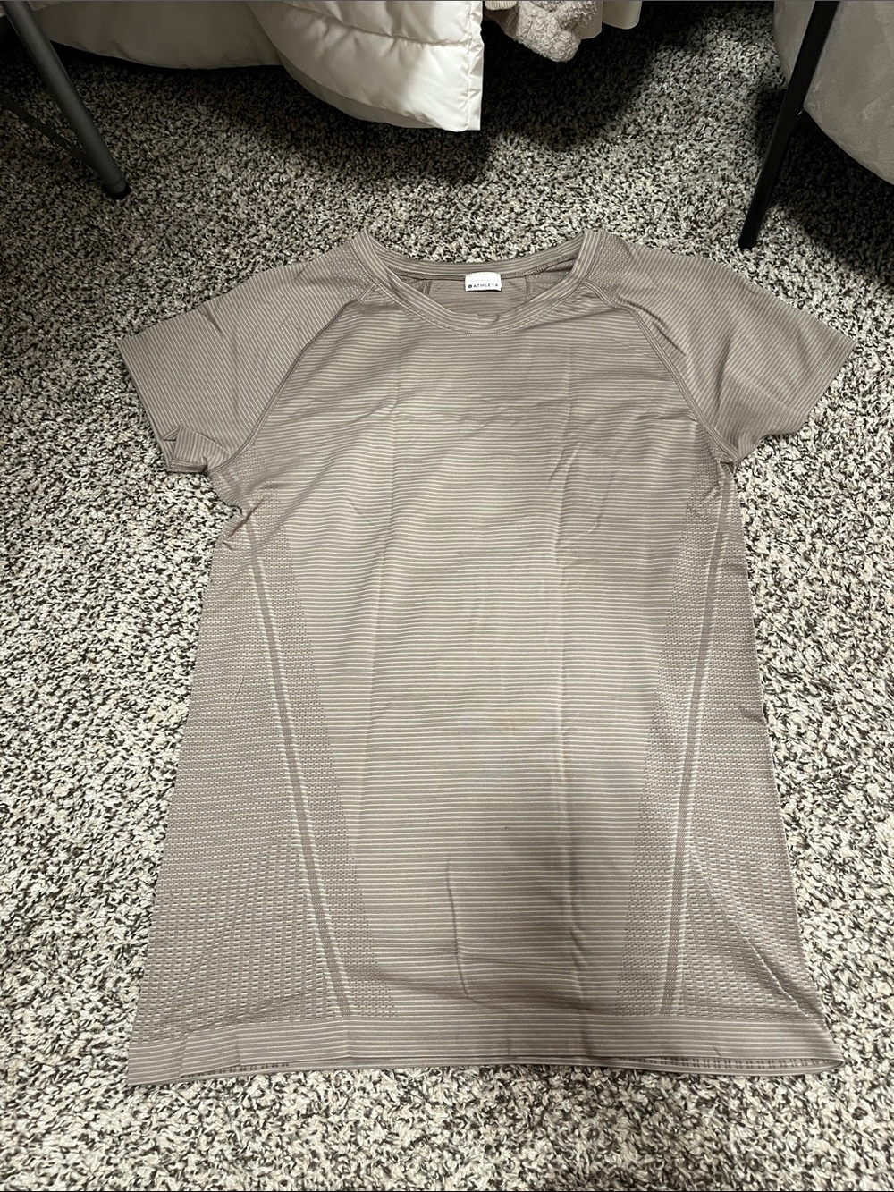 Athleta Momentum Tee in Taupe mini stripe